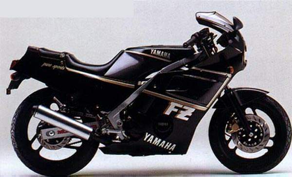 1987 Yamaha FZR400R